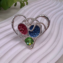 Load image into Gallery viewer, Heart Magnetic Brooch