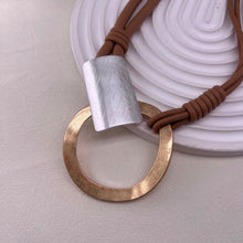 Load image into Gallery viewer, Two Tone Short Statement Necklace