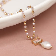 Load image into Gallery viewer, Crystal & Pearl Beaded Necklace