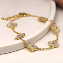 Load image into Gallery viewer, Quatrefoil Bracelet