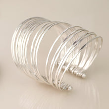 Load image into Gallery viewer, Stacked Multi Strand Hammered Bangle
