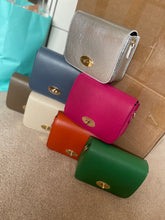 Load image into Gallery viewer, Leather Twist Lock Crossbody Bag
