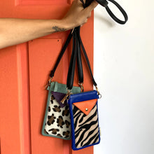 Load image into Gallery viewer, Animal Print Blue Zebra Phone Bag