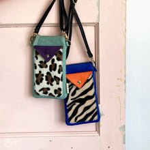 Load image into Gallery viewer, Animal Print Purple Leopard Phone Bag