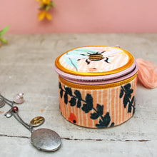 Load image into Gallery viewer, Eden Jewellery Box With Bee Design