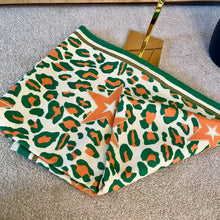 Load image into Gallery viewer, Reversible Animal Print Star Scarf
