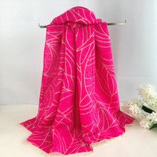 Load image into Gallery viewer, Fine Winter Warm Leaf Scarf
