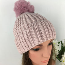 Load image into Gallery viewer, Knitted Pom Pom Hat
