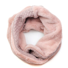 Load image into Gallery viewer, Pink Faux Fur &amp; Knit Twist Snood
