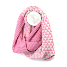 Load image into Gallery viewer, Recycled Blend Pink &amp; White Scandi Flower Snood
