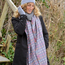 Load image into Gallery viewer, Pale Grey &amp; Multi Jacquard Star Scarf

