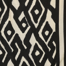 Load image into Gallery viewer, Ecru &amp; Black Mix Abstract Scarf
