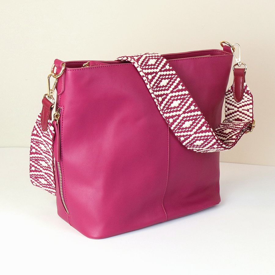 Berry Vegan Leather Shoulder Bad With Diamond Strap