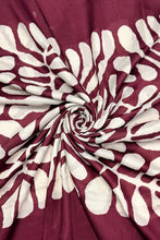 Load image into Gallery viewer, Block Lead Print Frayed Scarf | Wine
