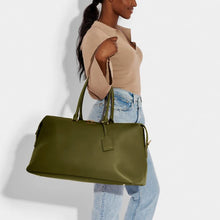 Load image into Gallery viewer, KL Kensington Weekend Bag | Khaki

